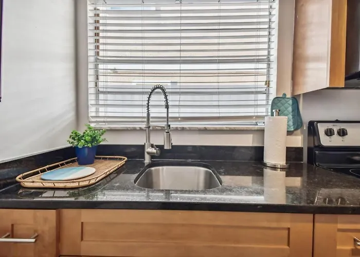 2bedroom Indian Rocks Condo-steps To